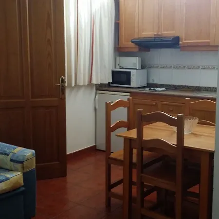Cascajos Hotel 3*