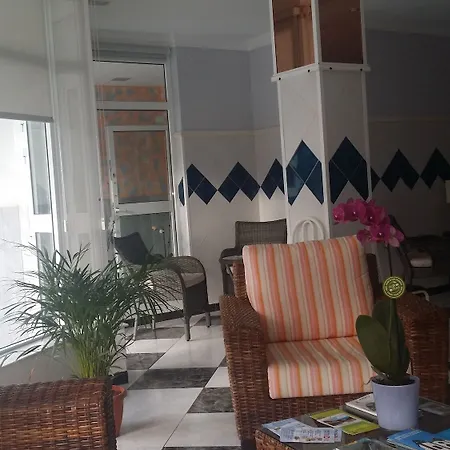 Cascajos Hotel 3*